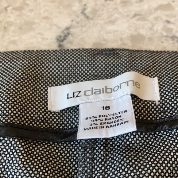 GUC women's pants - 18 - Picture 2 of 10